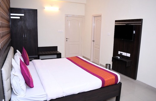 Varanasi Hotel | Ganga Darshanam Guest House