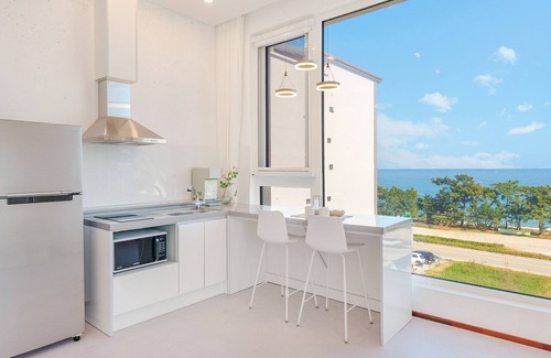 Gangneung House | Gangreung cn6 Ocean View spa Poolvilla