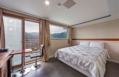 Gapyeong Hotel | Gapyeong Brown