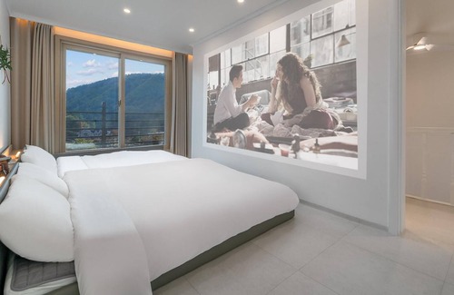 Oeseo House | Gapyeong Jinikidsdogchaepoolvilla