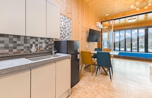 Gapyeong House | Gapyeong Rangdebyu Pulbilla