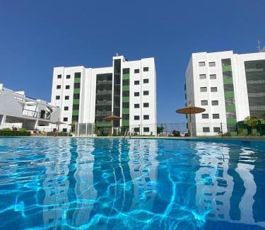 Mil Palmeras Apartment | Garda II