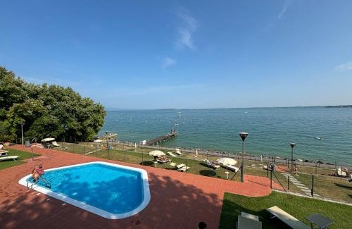 Padenghe sul Garda Apartment | Gardazzuro Appartment Deluxe
