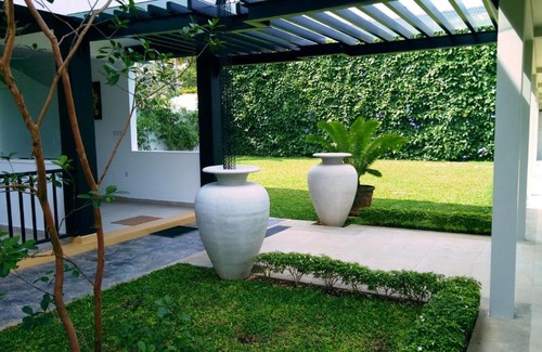 Wadduwa Hotel | Garden Beach Hotel