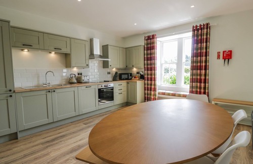 Kirkmichael Cottage | GARDEN HOUSE - CULZEAN CASTLE, family friendly in Maybole