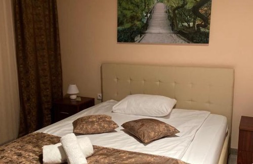 Apatin Bed & Breakfast | Garden House