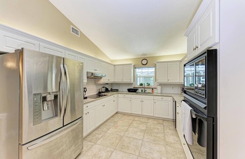 Braden River House | Garden House with Pool & Spa