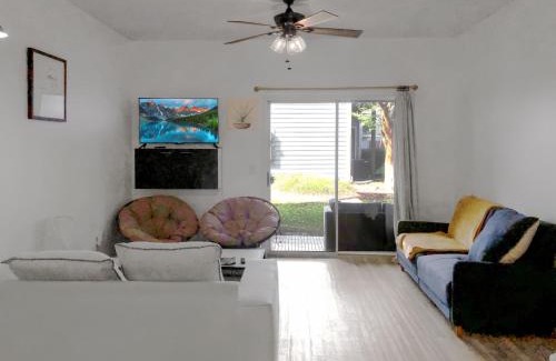 Wilmington Apartment | Garden Level 1BR condo, Central Luxury Suite