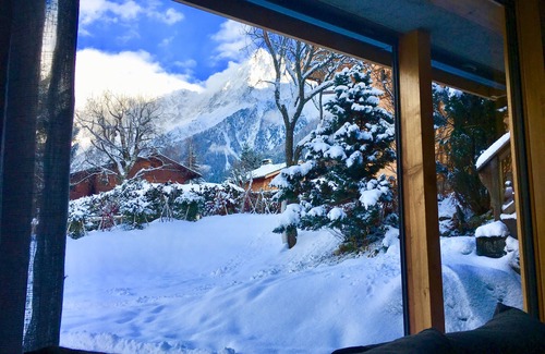 Les Houches Ski Chalet | Garden level mountain chalet Chamonix Valley