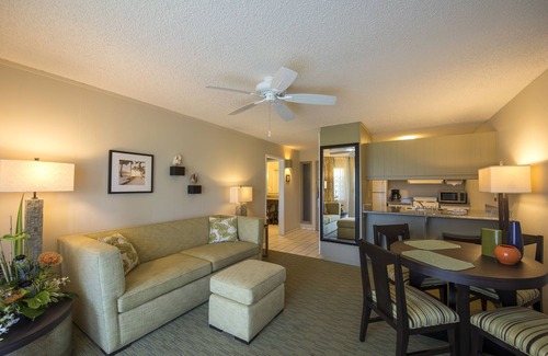 Wailua Apartment | Garden Oasis: Reconnect with Nature! Room w/Balcony! 3 Outdoor Pools