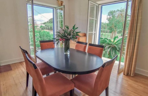 Horta House | Garden's Nest - East Villa