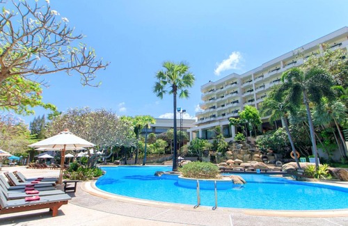 North Pattaya Resort | Garden Sea View Resort