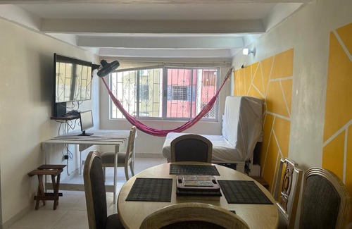 Santa Maria House | Garden Serenity Bunk Room with Private Bath Near Airport