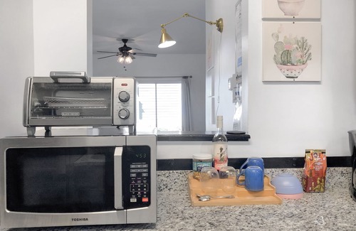 Wilmington Condo | Garden Suite, Midtown Luxury, WiFi 1BR