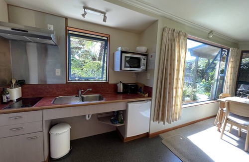Punakaiki Apartment | Garden view spacious ground floor apartment