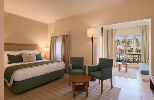 Sharm El Sheikh Resort | Garden View Suite – Relaxation & Kids Club Entertainment Await