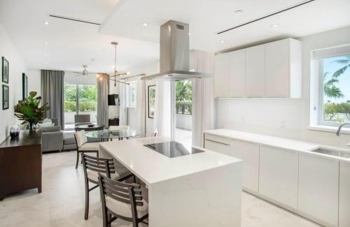 Nassau Apartment | Garden Villa Condo at ONE Cable Beach
