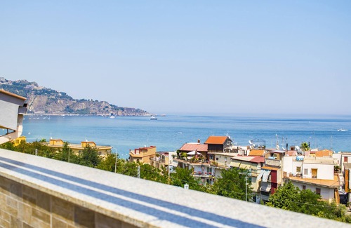Giardini Naxos Apartment | GARDENS NAXOS PENTHOUSE A FEW STEPS FROM THE SEA WITH BREATHTAKING VIEWS