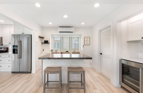 Rum Point House | Gardens of the Kai #6: Two-Story Beachfront Villa w/Shared Pool; Walk to Rum Point Club + Kaibo