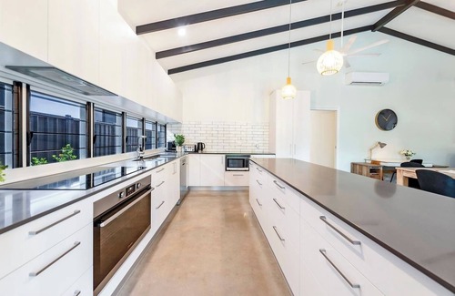 The Gardens Villa | Gardens Villa A Sumptuous Poolside Family Oasis