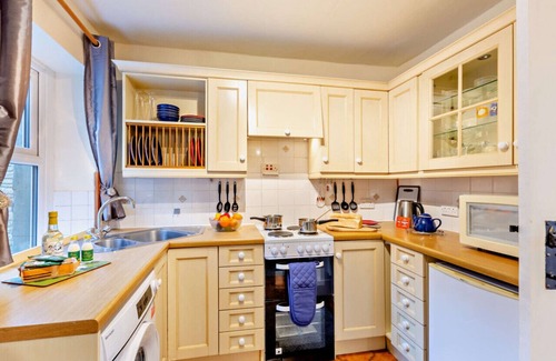 Burtersett House | Gardenwell Cottage - Two Bedroom House, Sleeps 4