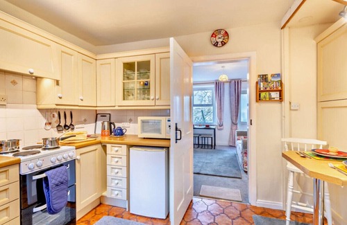 Burtersett House | Gardenwell Cottage - Two Bedroom House, Sleeps 4