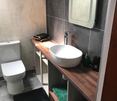 Dingwall House | Garfield Guesthouse