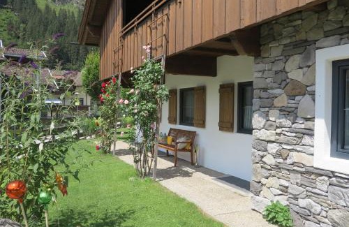 Mayrhofen House | Gartenhaus Zur Kröllin
