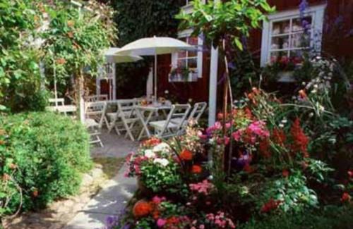 Askersund Bed & Breakfast | Garvaregården Hotel , B&B och Café