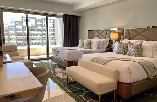 Cabo San Lucas Resort | Garza Blanca 5 star Luxury Resort & Spa: 1 bedroom studio at Los Cabos Beach