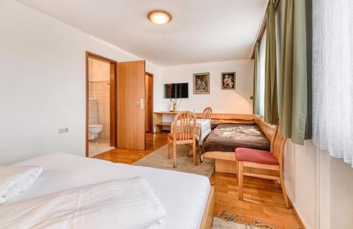 Hoechst House | Gasthaus Hecht