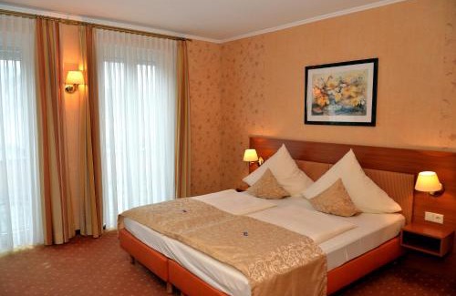 Mehring Hotel | Gasthaus Zur Rebe