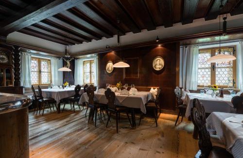 Schonbach House | Gasthof Weyerhof