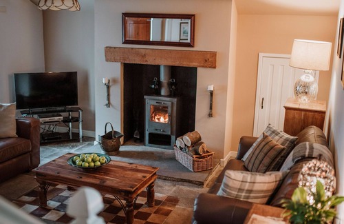 Garrigill House | Gatecroft, Garrigill. Stone built 17th century cottage with log burning stoves.