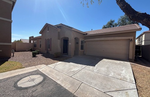East Mesa House | Gated, 3-Bedroom House in Mesa – Featuring pool and hot tub access.