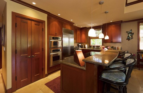 Waikoloa Villa | Gated, peaceful unit, spacious patio to lawn, in Kolea!