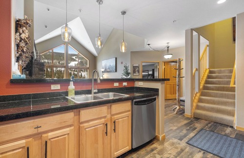 Mountain House Condo | Gateway #5095