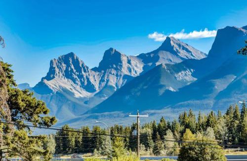 Harvie Heights House | Gateway Suites Rocky Mountains - Explore Banff
