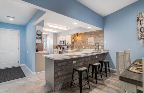 Branson House | Gathering Place at the Foothills Near Parks