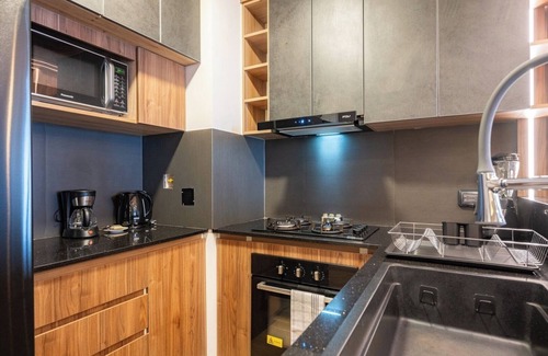 Country Club Apartment | geko The Rooftop 2BR