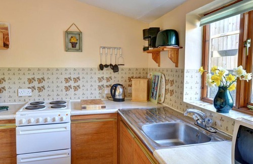 Trawsfynydd House | Gellfechan - One Bedroom House, Sleeps 2