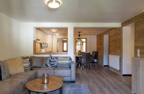 Tschagguns Apartment | Gemütliche Ferienwohnung für 6 Personen Mitten in Montafon
