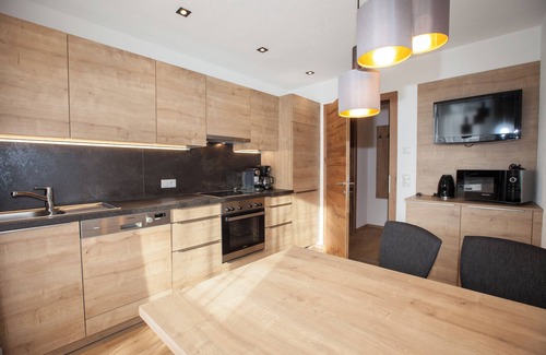 Ischgl Apartment | Gemütliche Ferienwohnung Direkt in Ischgl