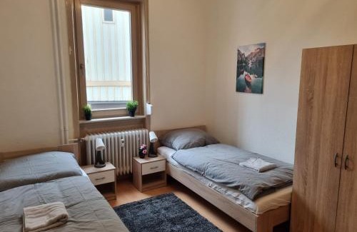Offenbach am Main Apartment | Gemütliches 3 Zimmer Apartment mit Küche und Garten