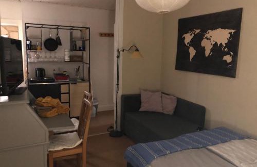 Krempe House | Gemütliches möbliertes Zimmer mit Gartenzugang in Krempe nahe Hamburg