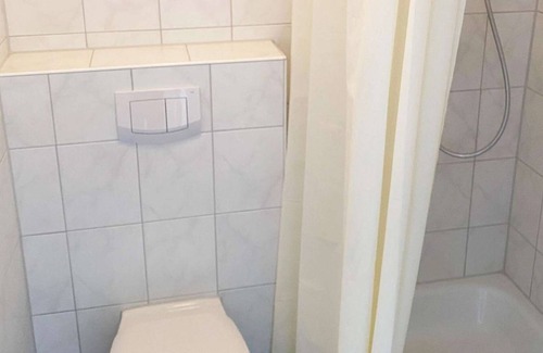 Emden Apartment | Gemütliches Monteur- / Gästezimmer in Emden mit Bad & Wlan