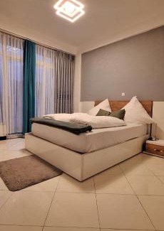 Bole Apartment | Gemütliches Zimmer in guter Lage