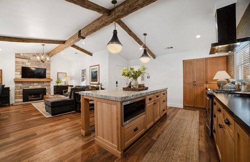 Tahoe Valley Cabin | Gem in South Lake Tahoe Eagle Point