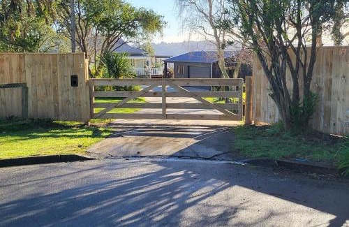 Whanganui Villa | Gem on Bastia Hill
