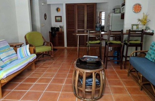 Gonzalo Guerrero Condo | GEM w Pool near BEACH & 5th Ave. Hi-speed Wifi, Top-Notch LOCATION. KIDs OK!